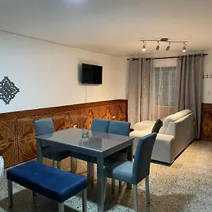 Casa Al Frente Del Pueblito Paisa Medellín